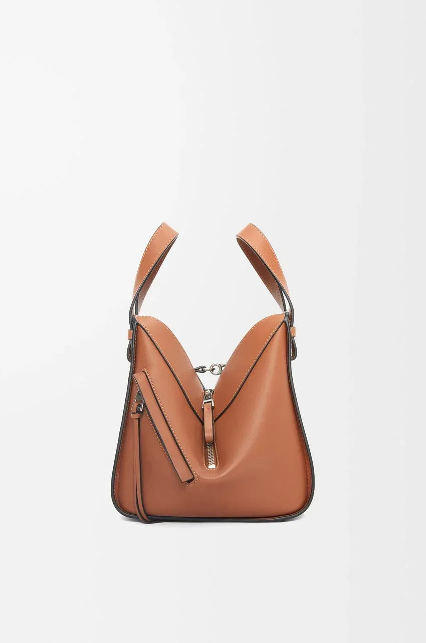 Compact Hammock bag in classic calfskin Tan - EliteLux Outlet