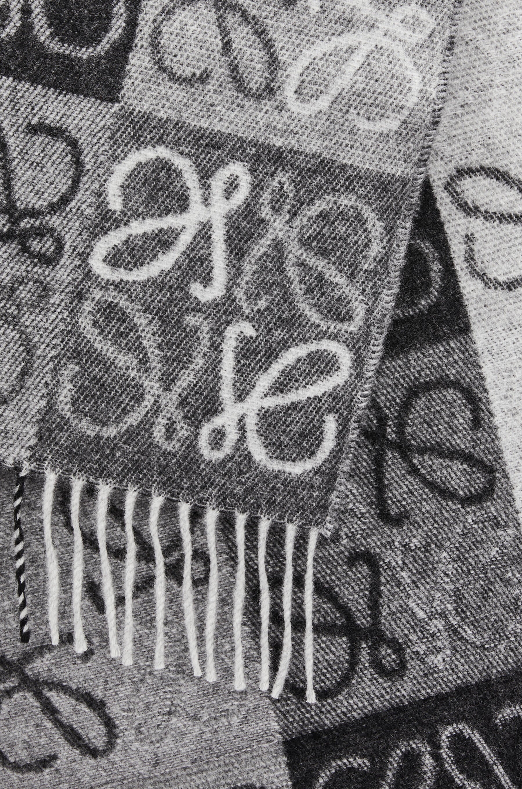Wool Cashmere Scarf Black/white
