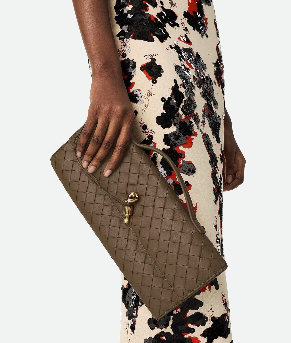 Andiamo Clutch Pinecone - EliteLux Outlet