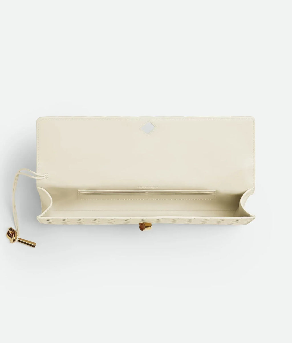 Andiamo Clutch Sea salt - EliteLux Outlet