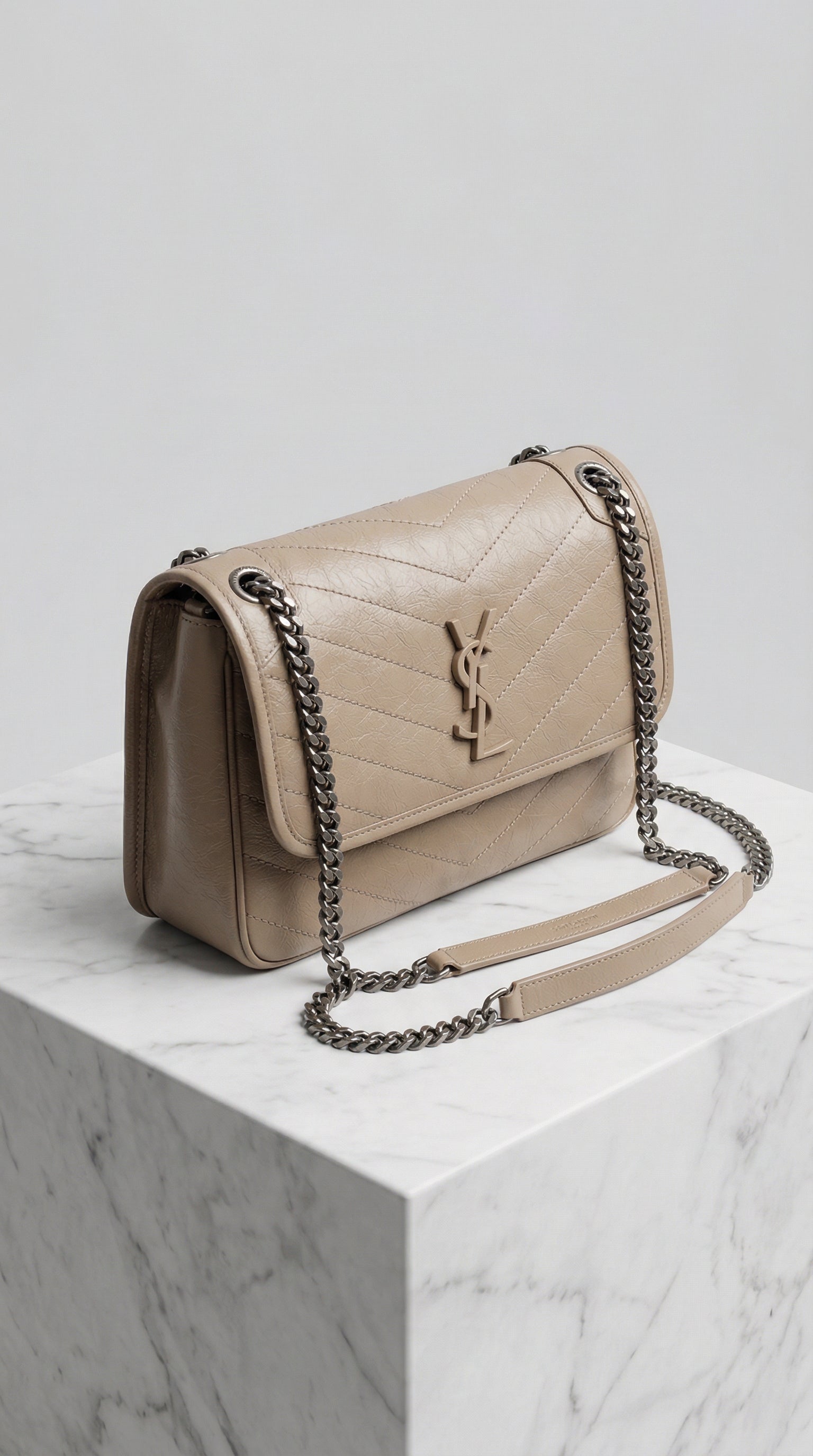 Chain Shoulder Bag – Beige Quilted Leather