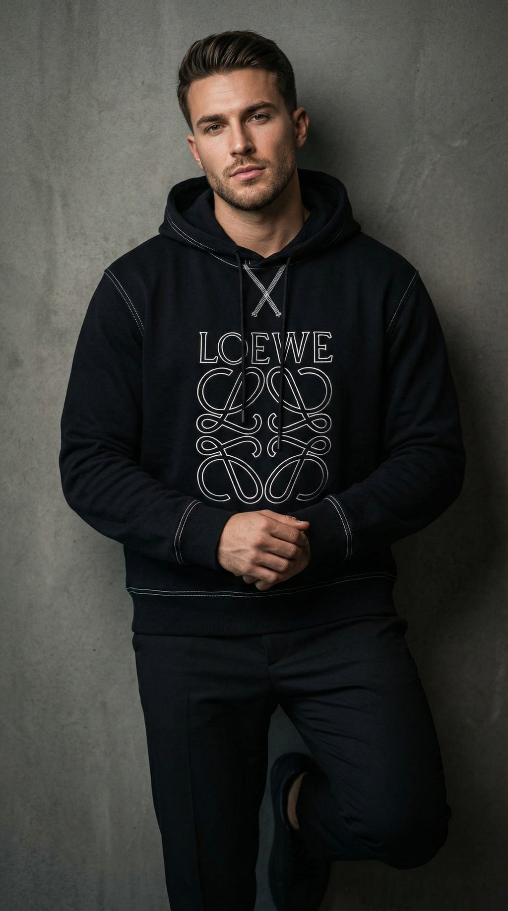 Signature Hoodie - Black