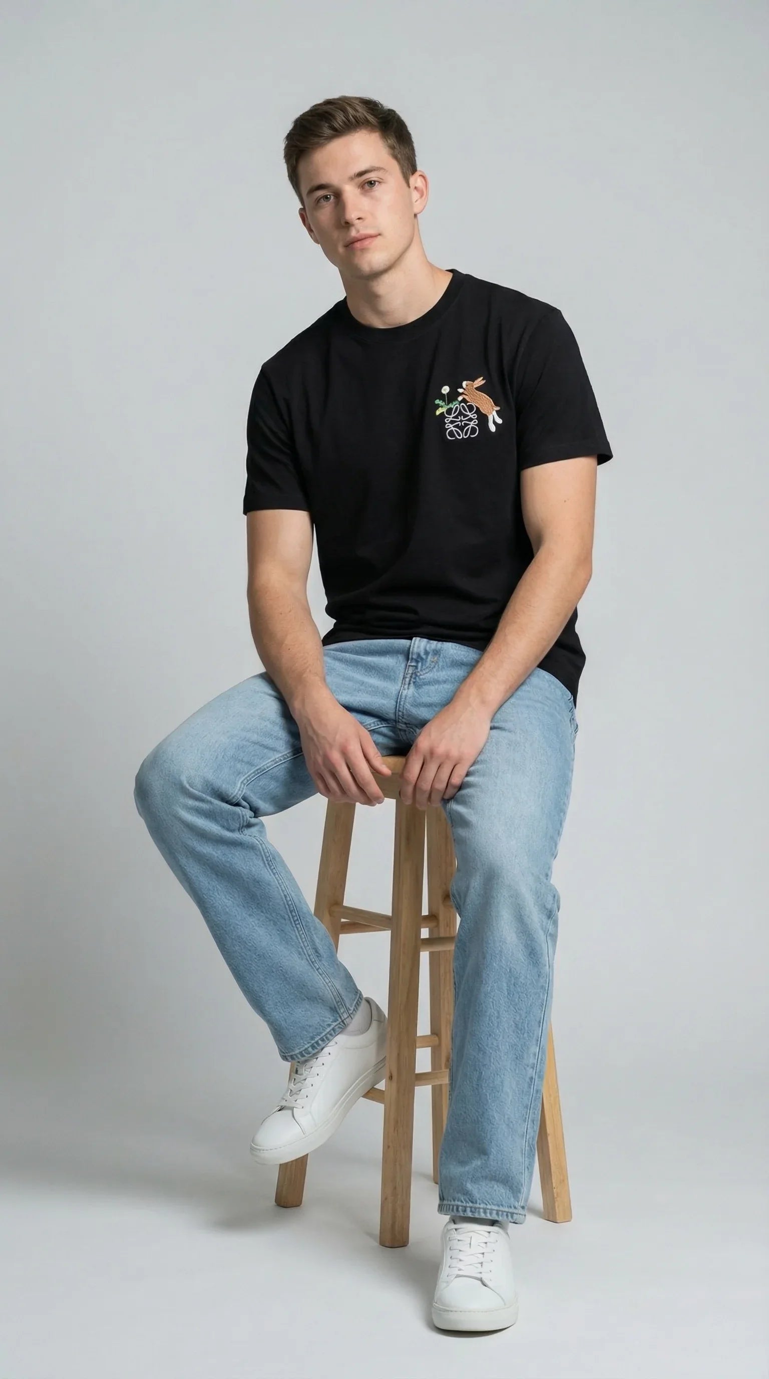 Embroidered Rabbit Graphic Tee – Black - EliteLux Outlet