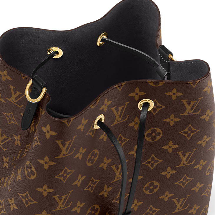 MM Bucket Bag - Black