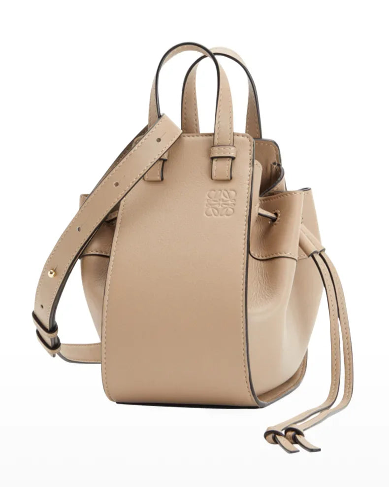 Compact Hammock bag in classic calfskin Beige - EliteLux Outlet